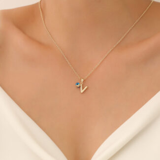 Taşlı V Harf Kolye